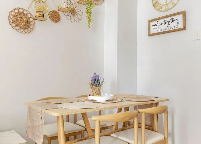 Apartment 2br Fully Furnished Trees Residences Near Sm Fairview With Netflix And Karaoke Manila